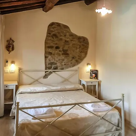 With Private Pool In The Hills Near Lucca *